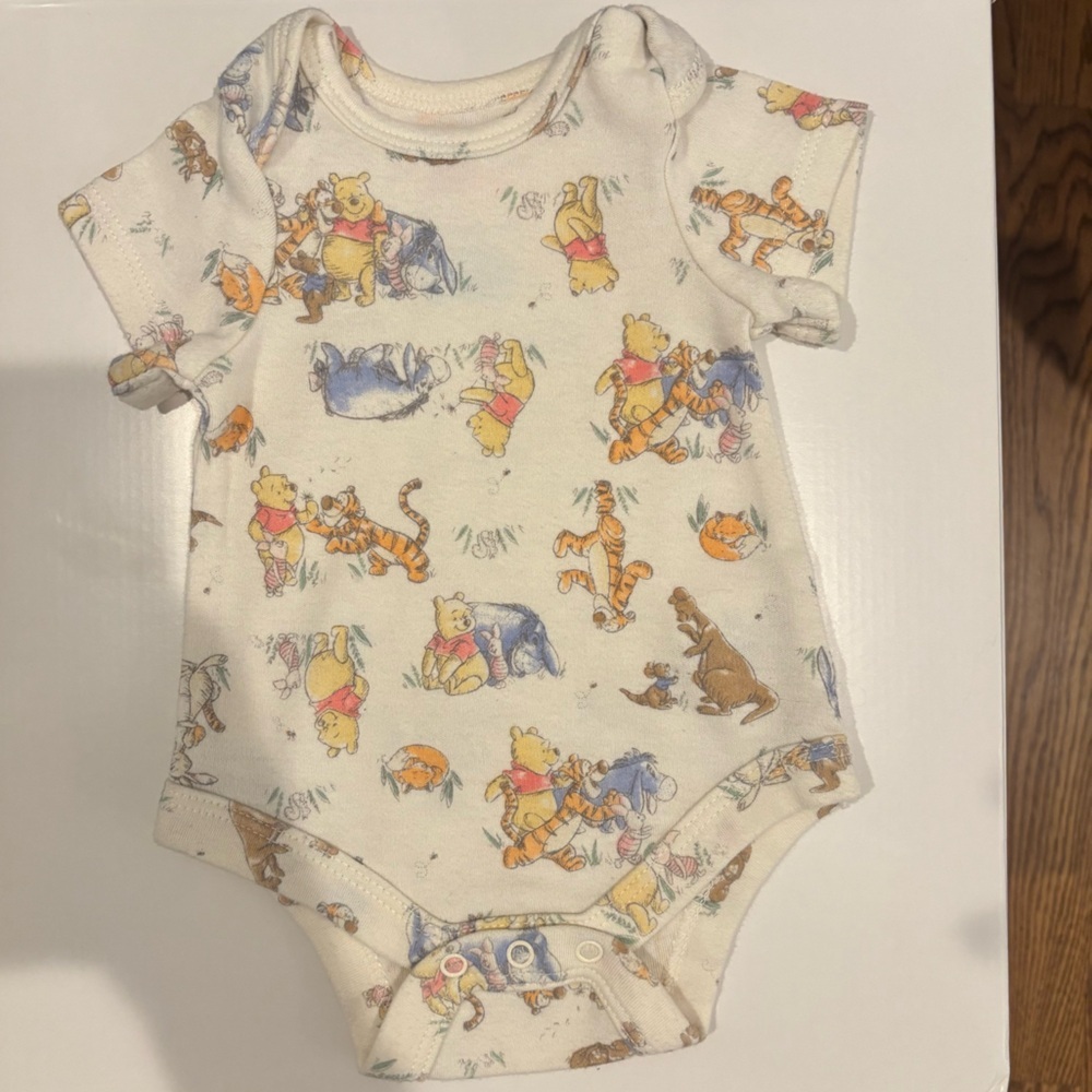 Disney Baby Winnie the Pooh Onesie Bundle - Picture 6 of 13